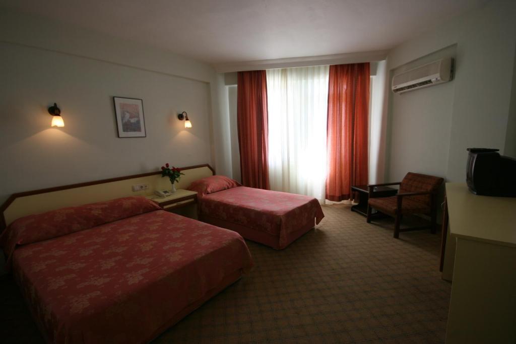 Kleopatra Beach Hotel อลันยา ห้อง รูปภาพ