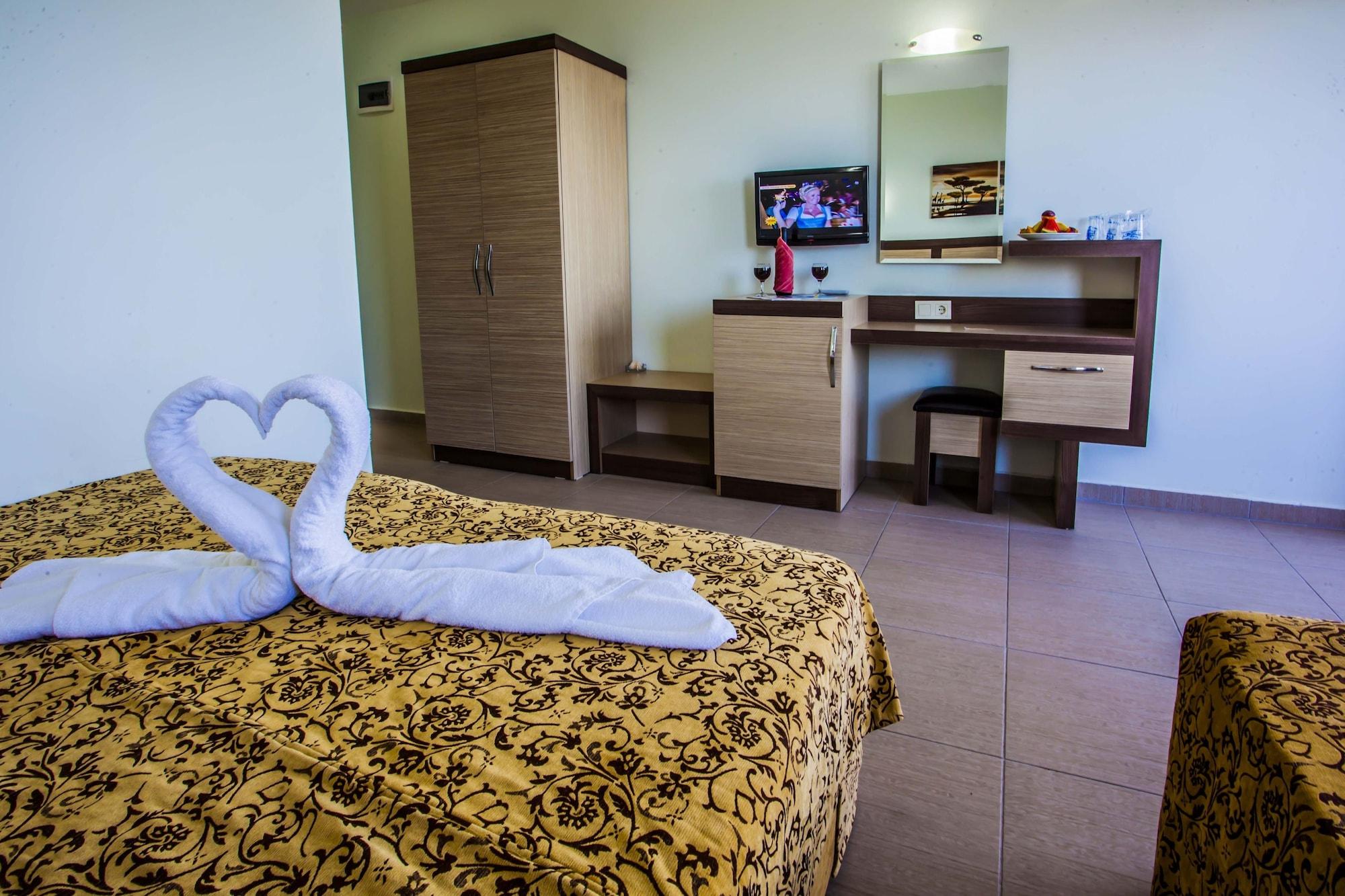 Kleopatra Beach Hotel อลันยา ภายนอก รูปภาพ