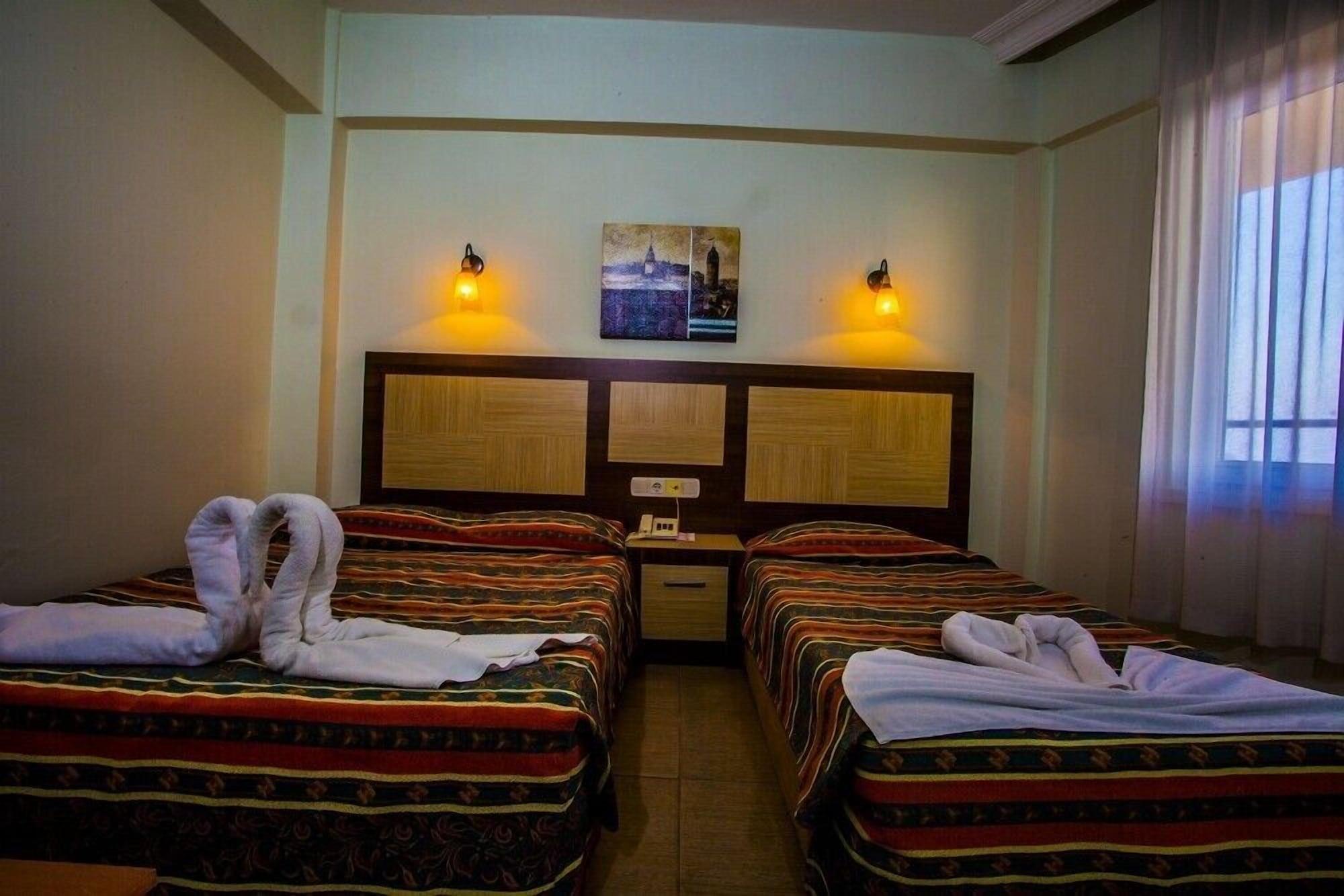 Kleopatra Beach Hotel อลันยา ภายนอก รูปภาพ