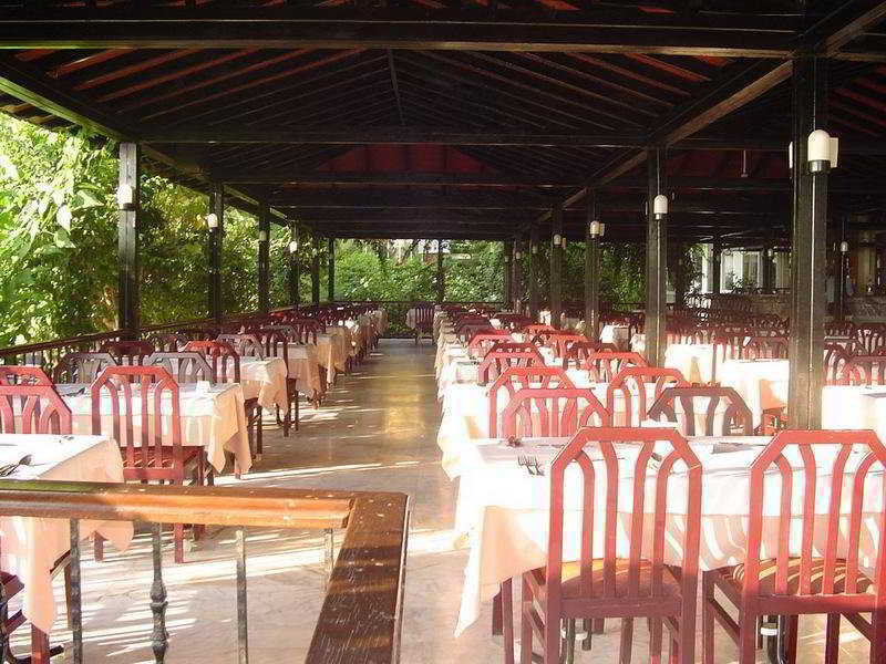 Kleopatra Beach Hotel อลันยา ภายนอก รูปภาพ