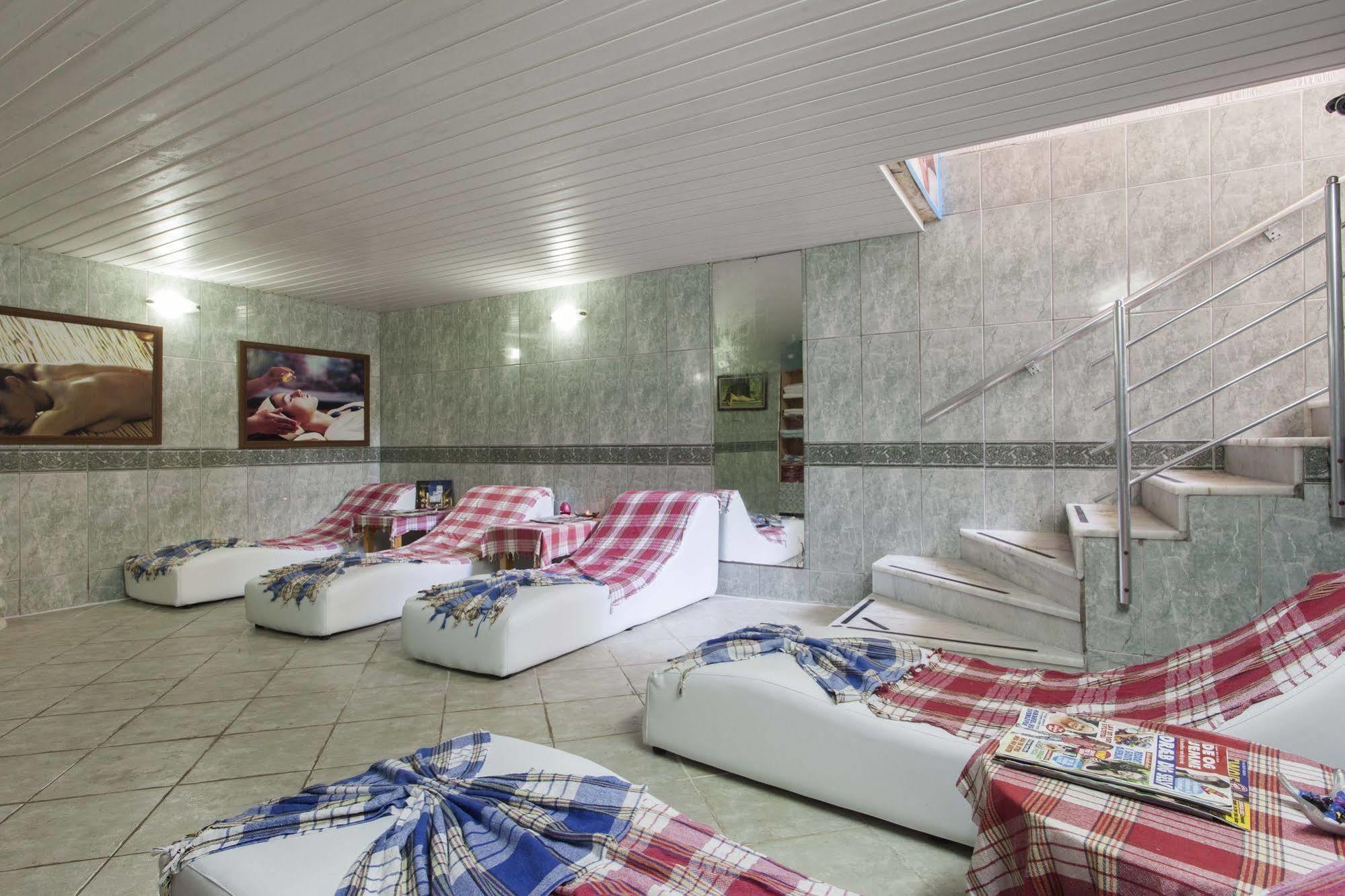Kleopatra Beach Hotel อลันยา ภายนอก รูปภาพ
