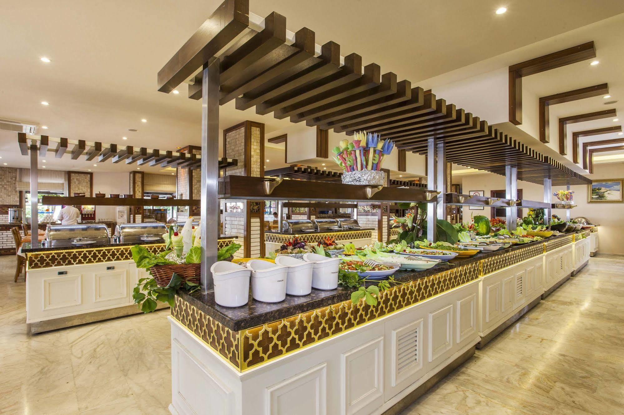 Kleopatra Beach Hotel อลันยา ภายนอก รูปภาพ